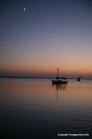 Nom du fichier=kerkennah-sidi-froj-coucher-soleil-108.jpg
Taille du fichier=98Ko
Dimensions : 1067x1600
Ajouté le : 09 Février 2009 kerkennah-sidi-froj-coucher-soleil-108.jpg